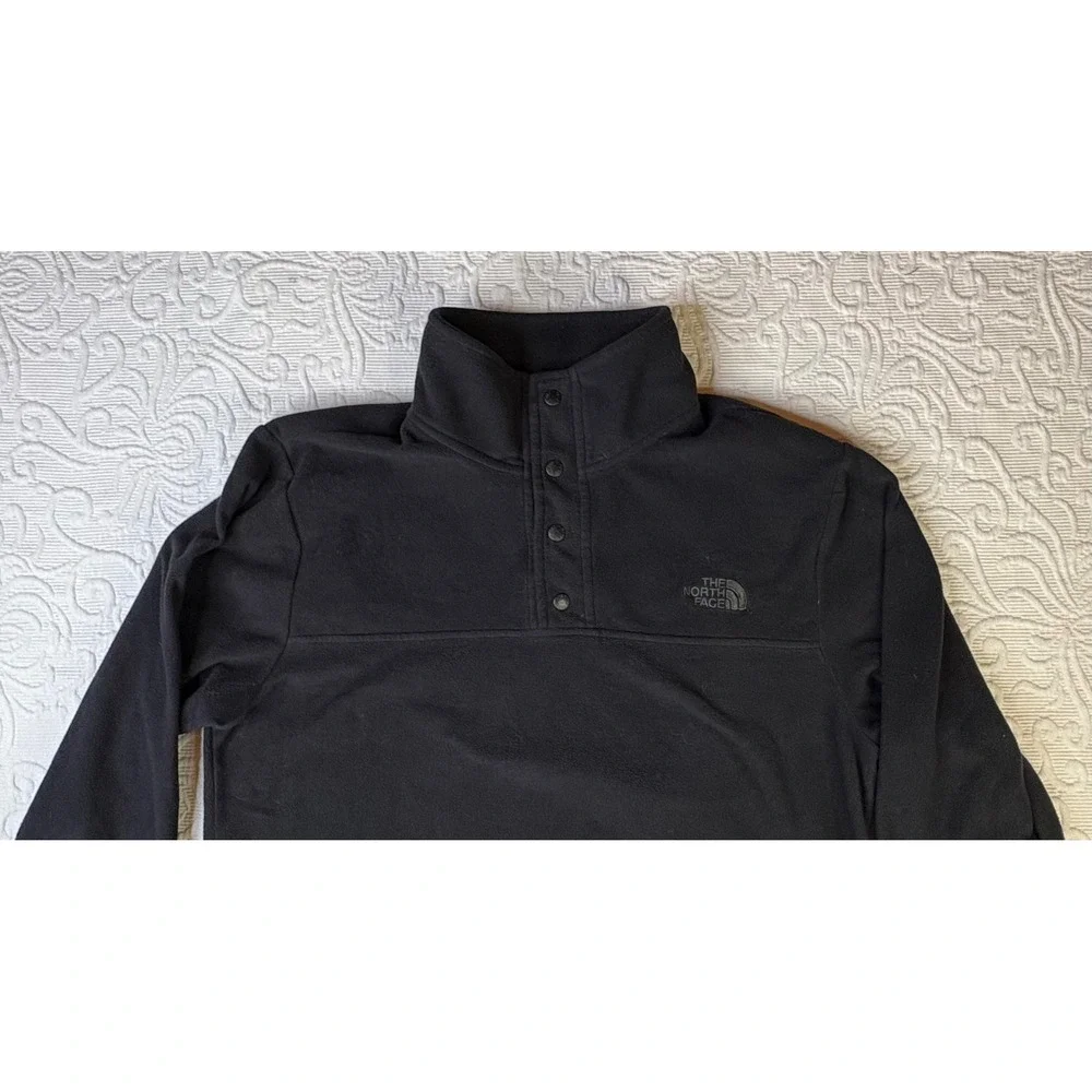The North Face Black lightweight Fleece Snap Neck Pullover Sweatshirt Men Small‎